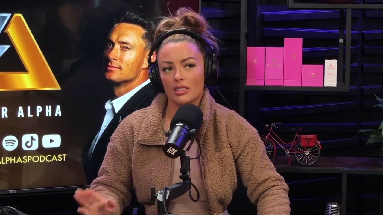 x2mate_com-Ep_13_-_Power_Alphas_Podcast__Love_Languages___28Mandy_Saccomanno__mp42146.jpg