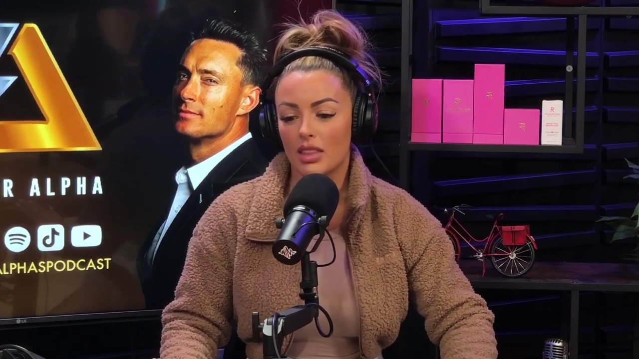 x2mate_com-Ep_13_-_Power_Alphas_Podcast__Love_Languages___28Mandy_Saccomanno__mp42148.jpg