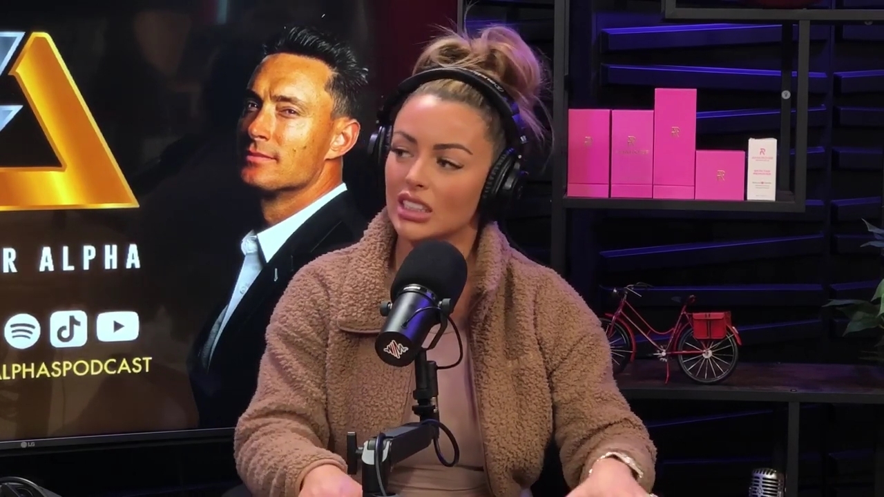 x2mate_com-Ep_13_-_Power_Alphas_Podcast__Love_Languages___28Mandy_Saccomanno__mp42164.jpg