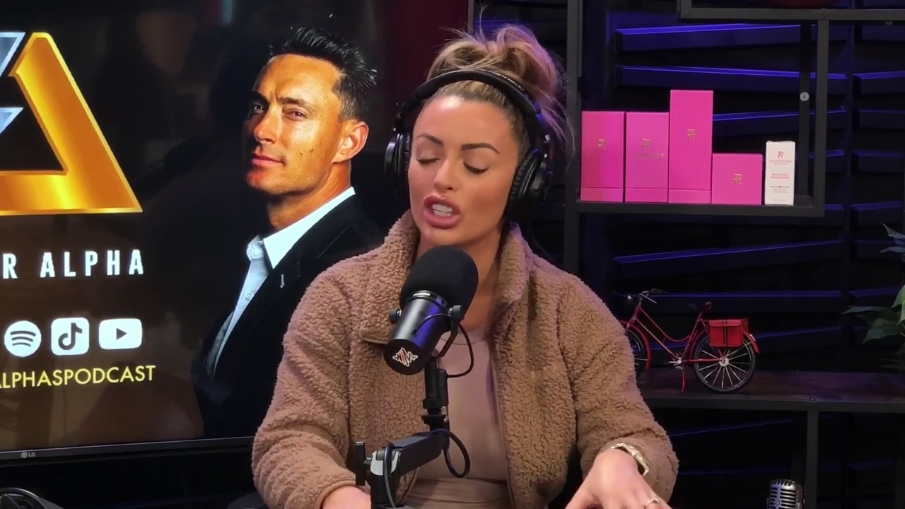 x2mate_com-Ep_13_-_Power_Alphas_Podcast__Love_Languages___28Mandy_Saccomanno__mp42165.jpg