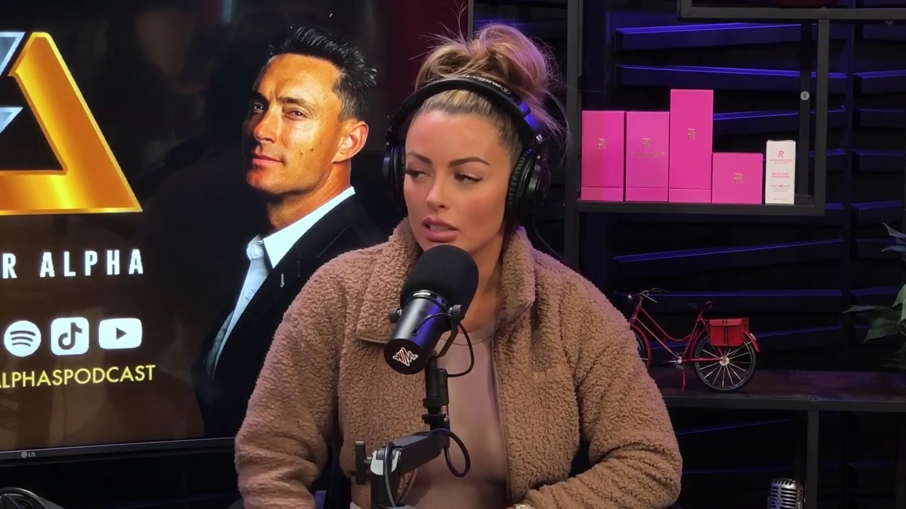 x2mate_com-Ep_13_-_Power_Alphas_Podcast__Love_Languages___28Mandy_Saccomanno__mp42172.jpg