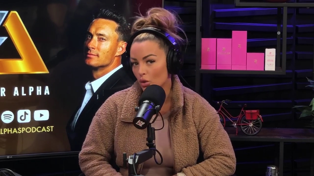 x2mate_com-Ep_13_-_Power_Alphas_Podcast__Love_Languages___28Mandy_Saccomanno__mp42175.jpg