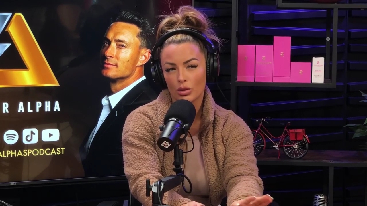 x2mate_com-Ep_13_-_Power_Alphas_Podcast__Love_Languages___28Mandy_Saccomanno__mp42214.jpg