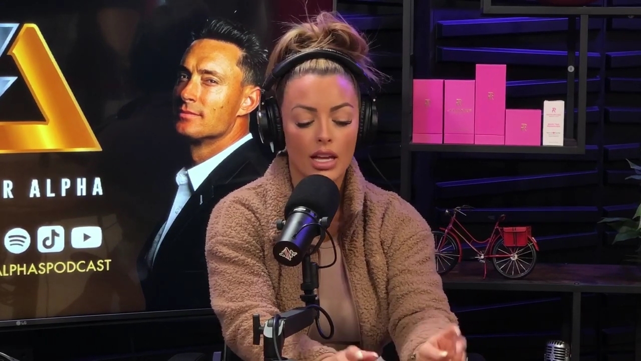 x2mate_com-Ep_13_-_Power_Alphas_Podcast__Love_Languages___28Mandy_Saccomanno__mp42225.jpg