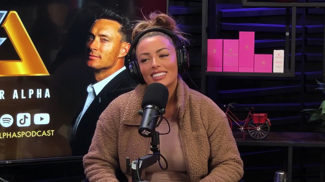x2mate_com-Ep_13_-_Power_Alphas_Podcast__Love_Languages___28Mandy_Saccomanno__mp42258.jpg