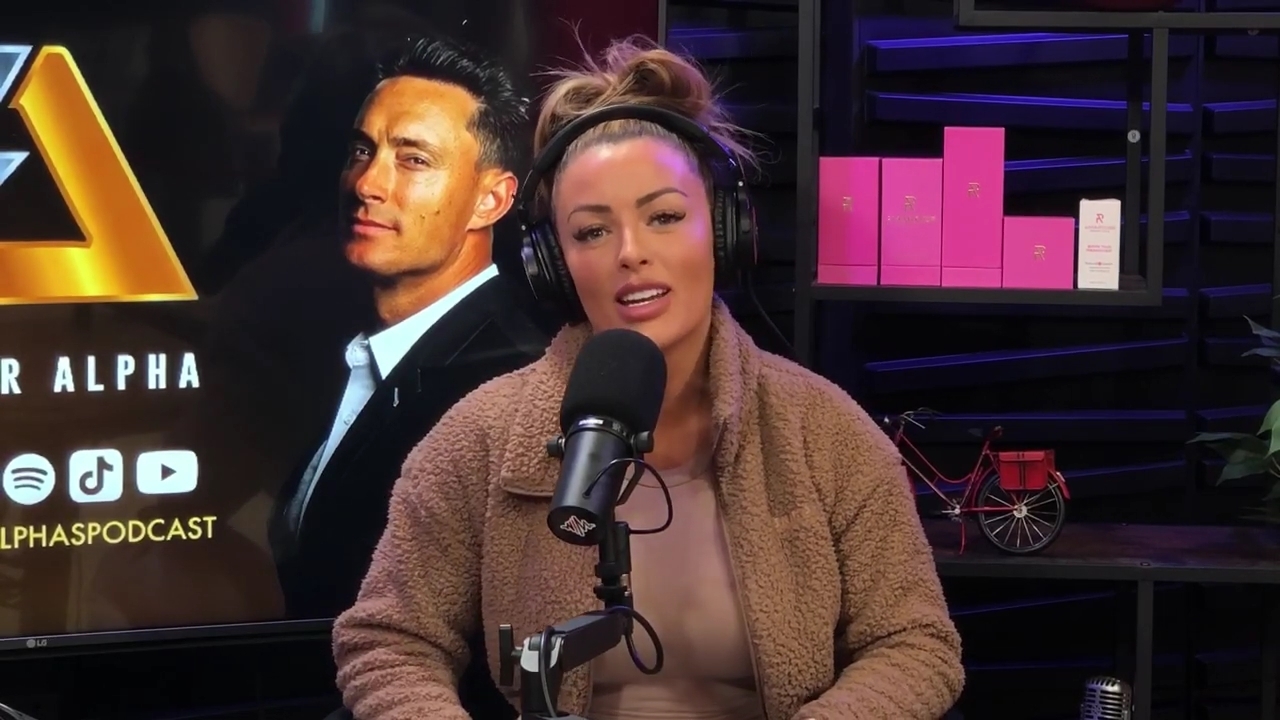 x2mate_com-Ep_13_-_Power_Alphas_Podcast__Love_Languages___28Mandy_Saccomanno__mp42266.jpg