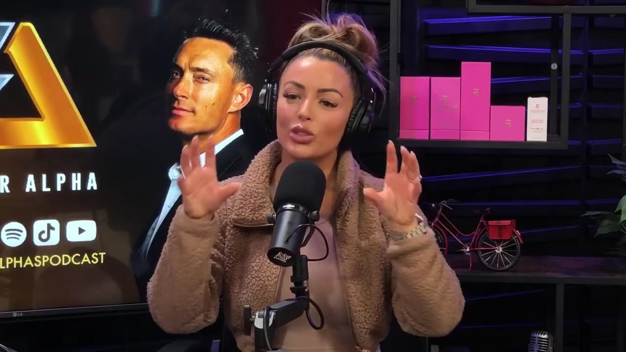 x2mate_com-Ep_13_-_Power_Alphas_Podcast__Love_Languages___28Mandy_Saccomanno__mp42294.jpg