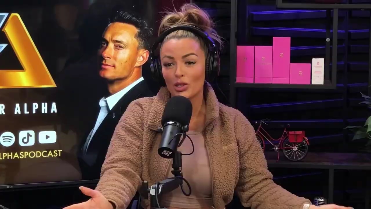 x2mate_com-Ep_13_-_Power_Alphas_Podcast__Love_Languages___28Mandy_Saccomanno__mp42339.jpg
