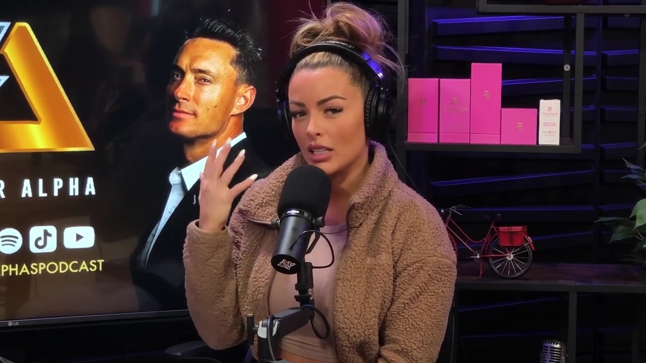 x2mate_com-Ep_13_-_Power_Alphas_Podcast__Love_Languages___28Mandy_Saccomanno__mp42371.jpg
