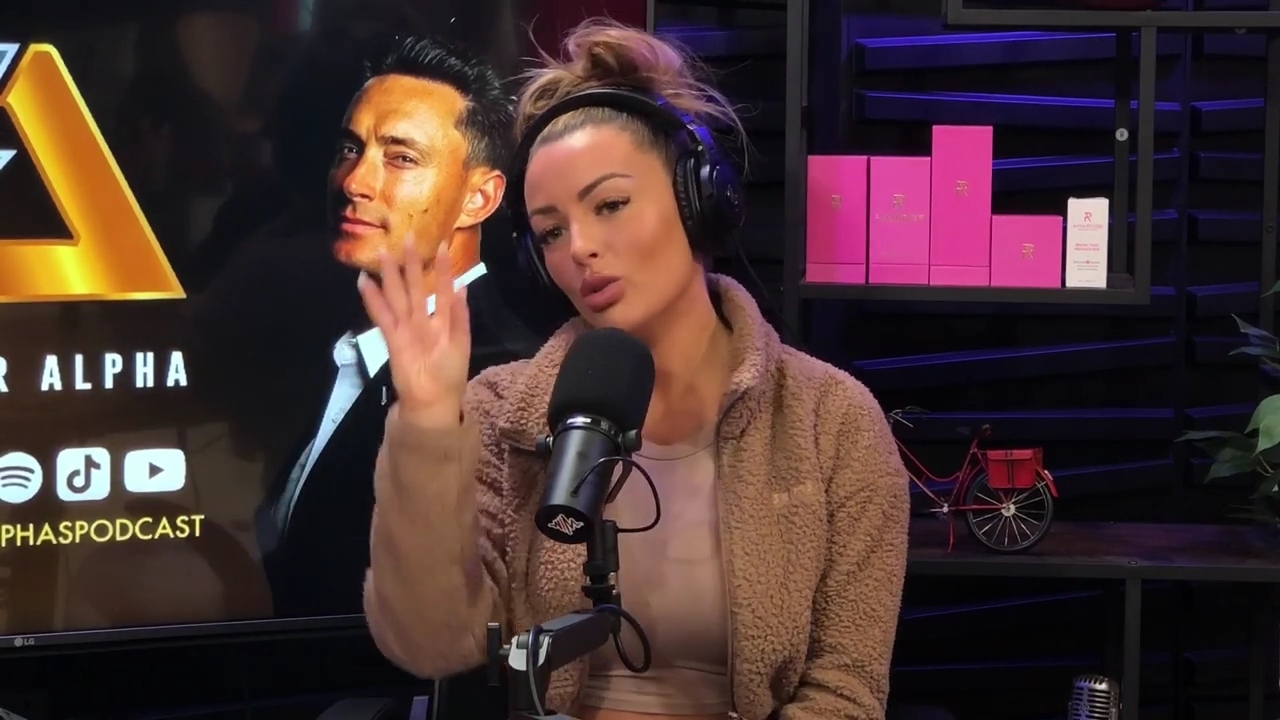 x2mate_com-Ep_13_-_Power_Alphas_Podcast__Love_Languages___28Mandy_Saccomanno__mp42376.jpg