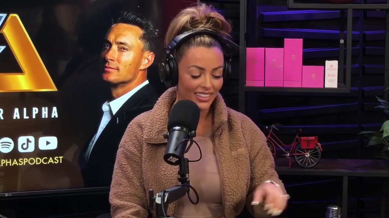 x2mate_com-Ep_13_-_Power_Alphas_Podcast__Love_Languages___28Mandy_Saccomanno__mp42393.jpg