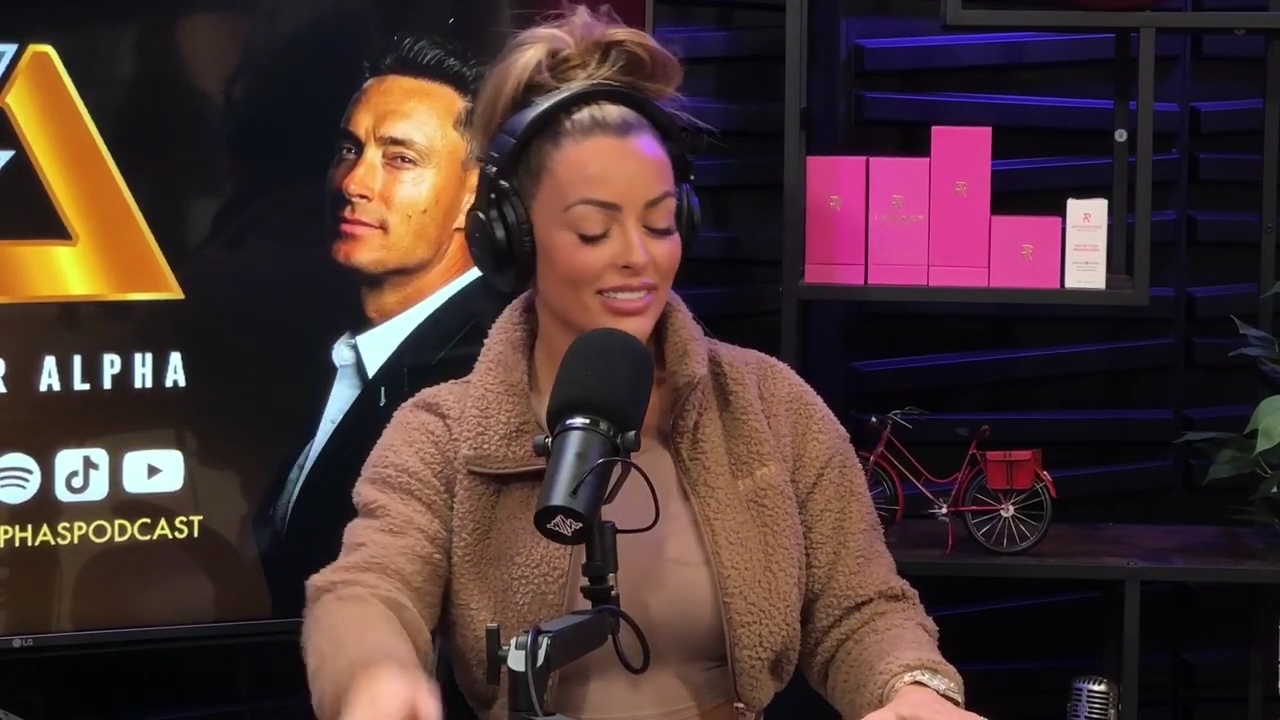 x2mate_com-Ep_13_-_Power_Alphas_Podcast__Love_Languages___28Mandy_Saccomanno__mp42403.jpg
