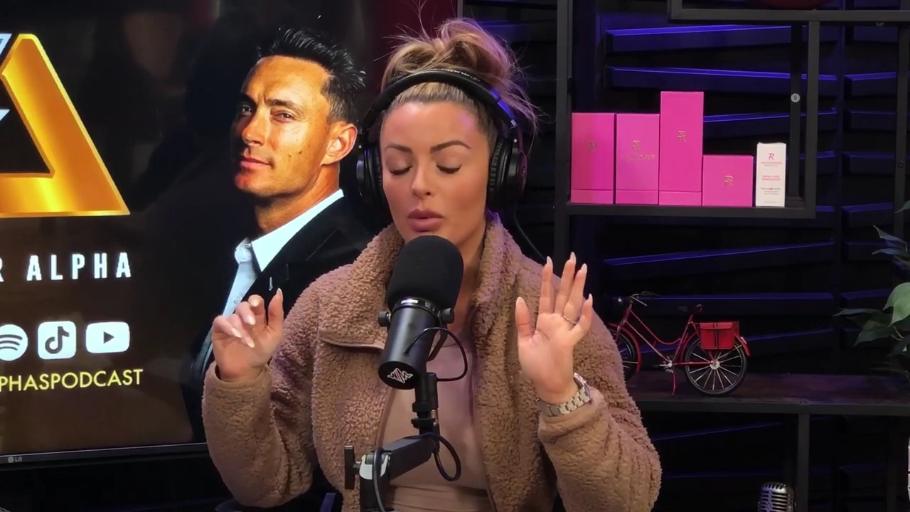x2mate_com-Ep_13_-_Power_Alphas_Podcast__Love_Languages___28Mandy_Saccomanno__mp42426.jpg