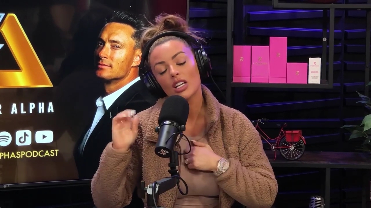 x2mate_com-Ep_13_-_Power_Alphas_Podcast__Love_Languages___28Mandy_Saccomanno__mp42432.jpg
