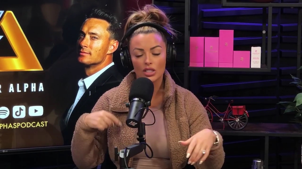 x2mate_com-Ep_13_-_Power_Alphas_Podcast__Love_Languages___28Mandy_Saccomanno__mp42435.jpg