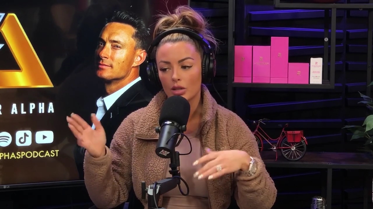 x2mate_com-Ep_13_-_Power_Alphas_Podcast__Love_Languages___28Mandy_Saccomanno__mp42442.jpg