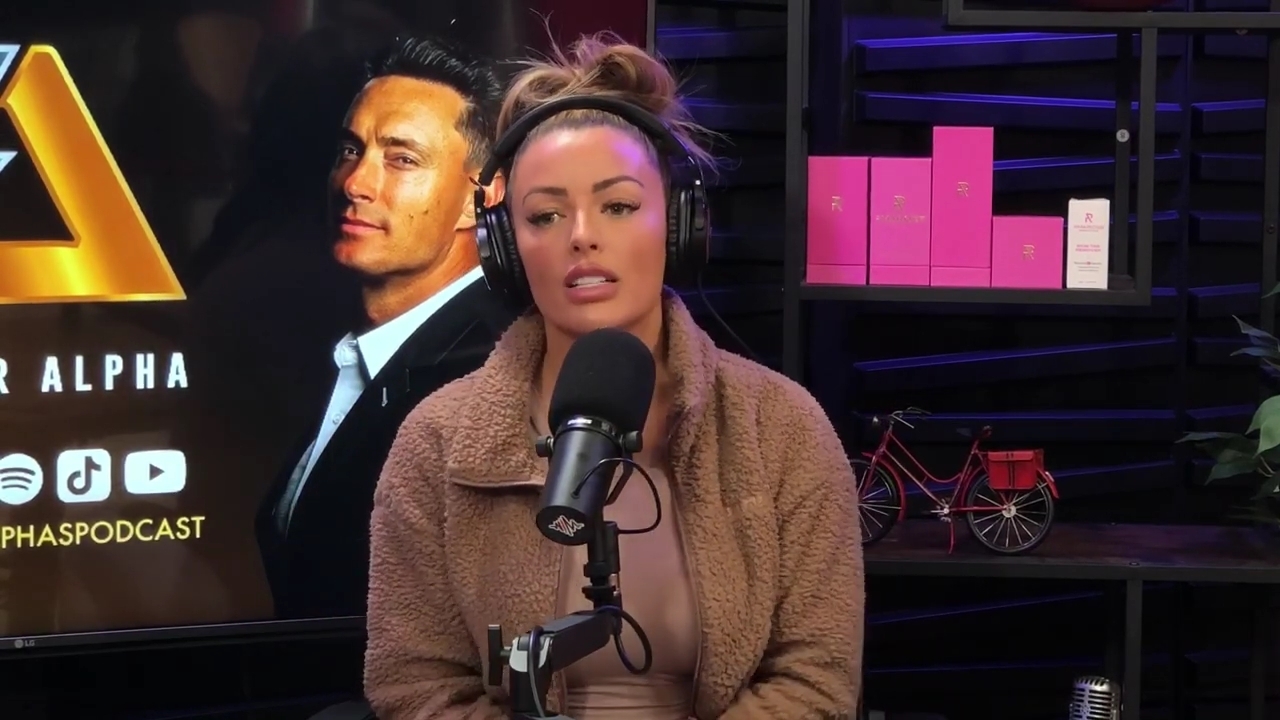 x2mate_com-Ep_13_-_Power_Alphas_Podcast__Love_Languages___28Mandy_Saccomanno__mp42449.jpg
