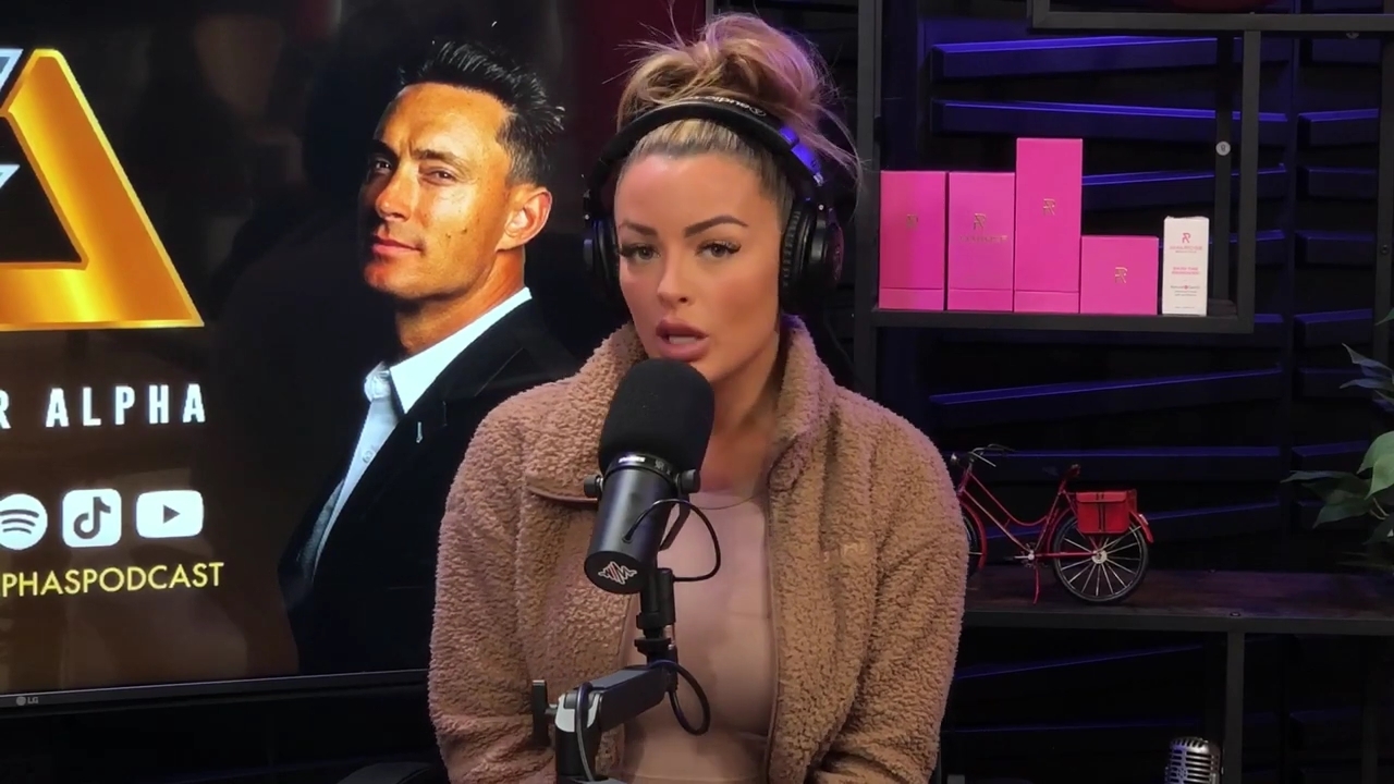 x2mate_com-Ep_13_-_Power_Alphas_Podcast__Love_Languages___28Mandy_Saccomanno__mp42451.jpg