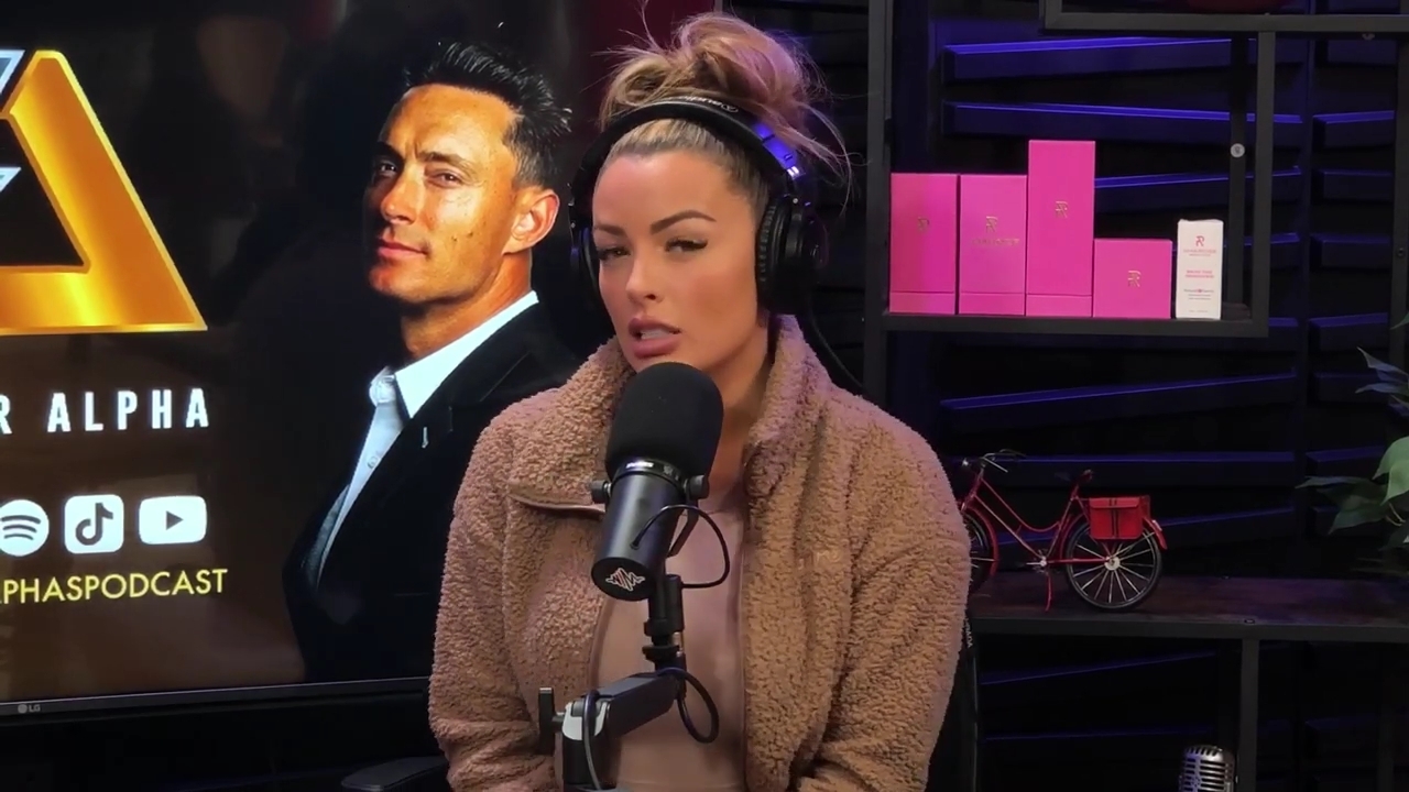 x2mate_com-Ep_13_-_Power_Alphas_Podcast__Love_Languages___28Mandy_Saccomanno__mp42453.jpg