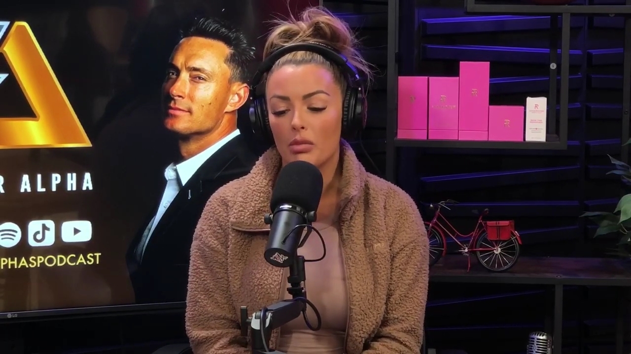 x2mate_com-Ep_13_-_Power_Alphas_Podcast__Love_Languages___28Mandy_Saccomanno__mp42459.jpg