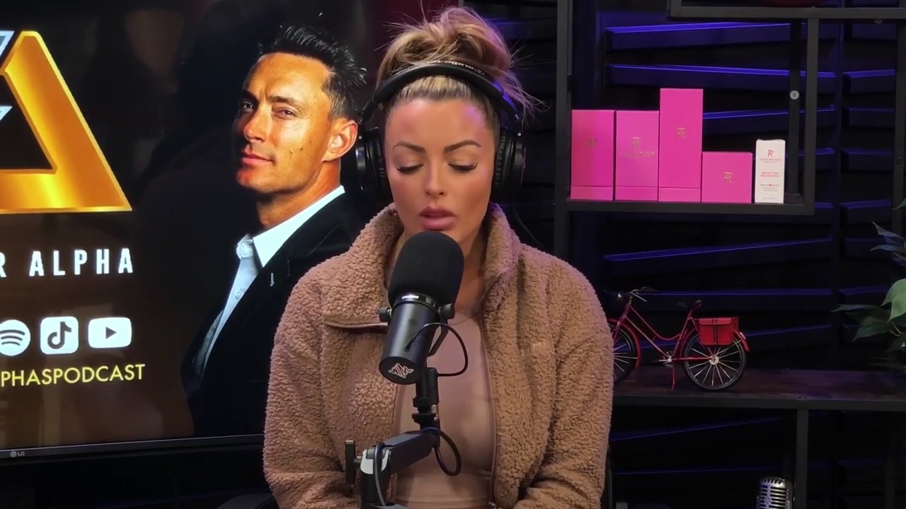 x2mate_com-Ep_13_-_Power_Alphas_Podcast__Love_Languages___28Mandy_Saccomanno__mp42460.jpg