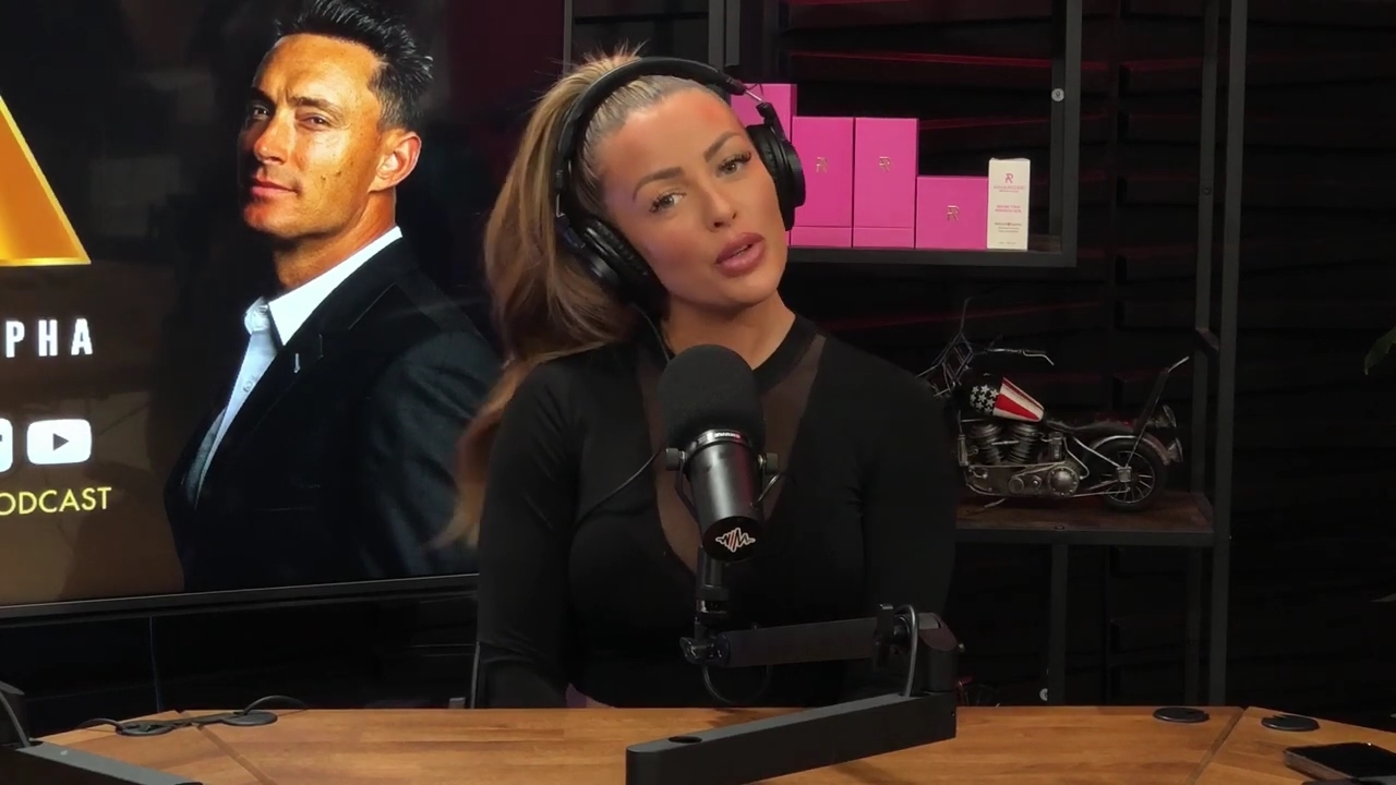x2mate_com-Ep_14_-_Power_Alphas_Podcast__Super_Bowl2C_Taylor_Swift2C_Travis_Kelce___Mandy_Rose__mp42497.jpg