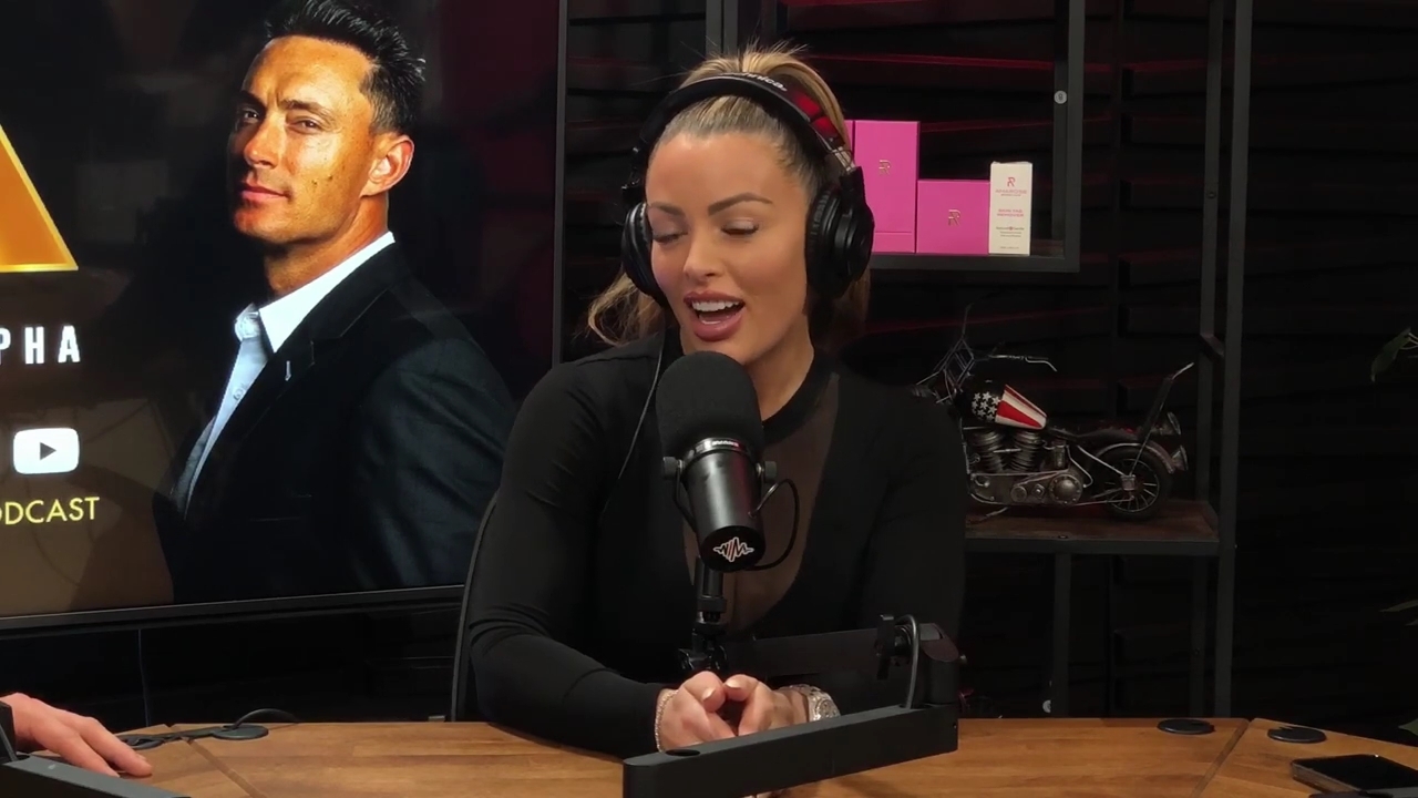 x2mate_com-Ep_14_-_Power_Alphas_Podcast__Super_Bowl2C_Taylor_Swift2C_Travis_Kelce___Mandy_Rose__mp42634.jpg