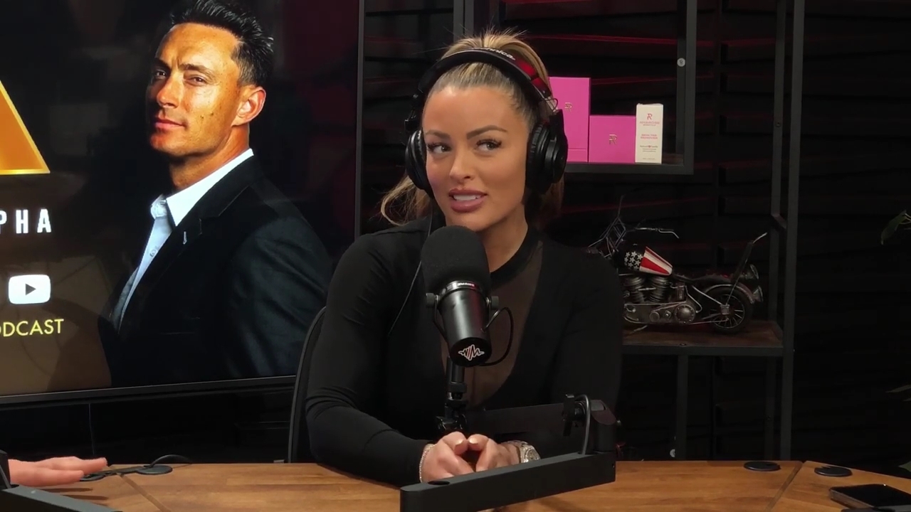 x2mate_com-Ep_14_-_Power_Alphas_Podcast__Super_Bowl2C_Taylor_Swift2C_Travis_Kelce___Mandy_Rose__mp42636.jpg
