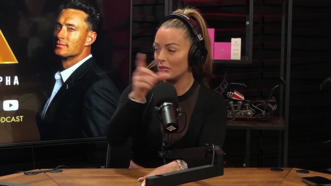 x2mate_com-Ep_14_-_Power_Alphas_Podcast__Super_Bowl2C_Taylor_Swift2C_Travis_Kelce___Mandy_Rose__mp42674.jpg