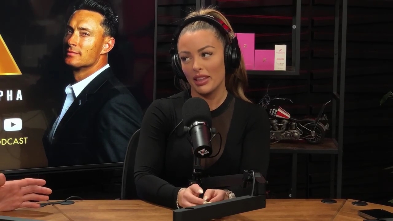 x2mate_com-Ep_14_-_Power_Alphas_Podcast__Super_Bowl2C_Taylor_Swift2C_Travis_Kelce___Mandy_Rose__mp42703.jpg