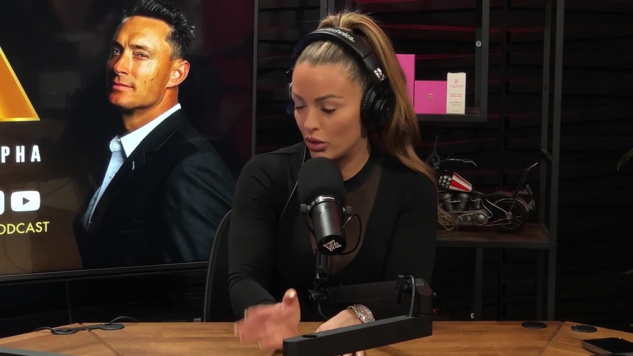x2mate_com-Ep_14_-_Power_Alphas_Podcast__Super_Bowl2C_Taylor_Swift2C_Travis_Kelce___Mandy_Rose__mp42777.jpg