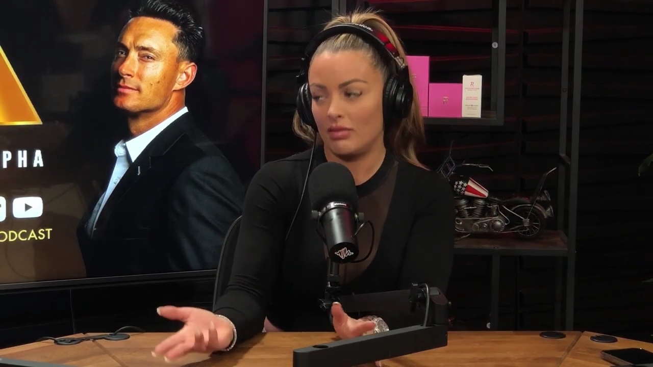 x2mate_com-Ep_14_-_Power_Alphas_Podcast__Super_Bowl2C_Taylor_Swift2C_Travis_Kelce___Mandy_Rose__mp42783.jpg