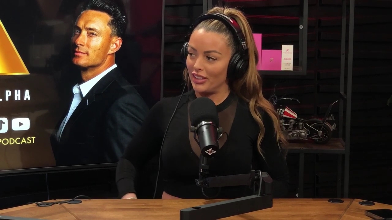 x2mate_com-Ep_14_-_Power_Alphas_Podcast__Super_Bowl2C_Taylor_Swift2C_Travis_Kelce___Mandy_Rose__mp43069.jpg