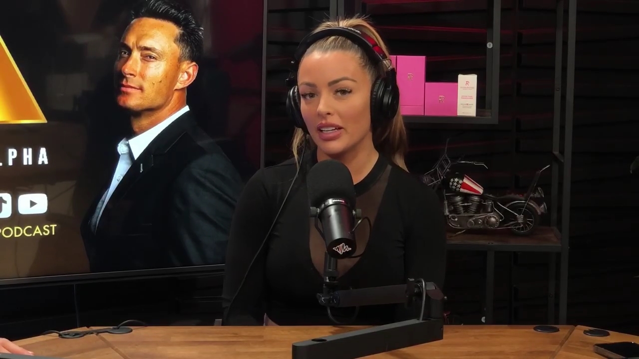 x2mate_com-Ep_14_-_Power_Alphas_Podcast__Super_Bowl2C_Taylor_Swift2C_Travis_Kelce___Mandy_Rose__mp43258.jpg