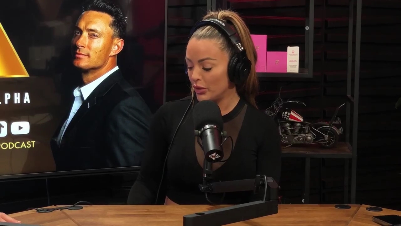 x2mate_com-Ep_14_-_Power_Alphas_Podcast__Super_Bowl2C_Taylor_Swift2C_Travis_Kelce___Mandy_Rose__mp43262.jpg