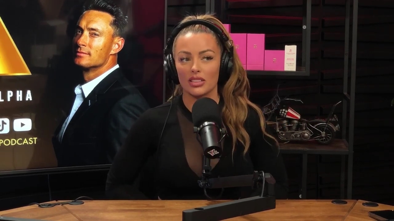 x2mate_com-Ep_14_-_Power_Alphas_Podcast__Super_Bowl2C_Taylor_Swift2C_Travis_Kelce___Mandy_Rose__mp43319.jpg