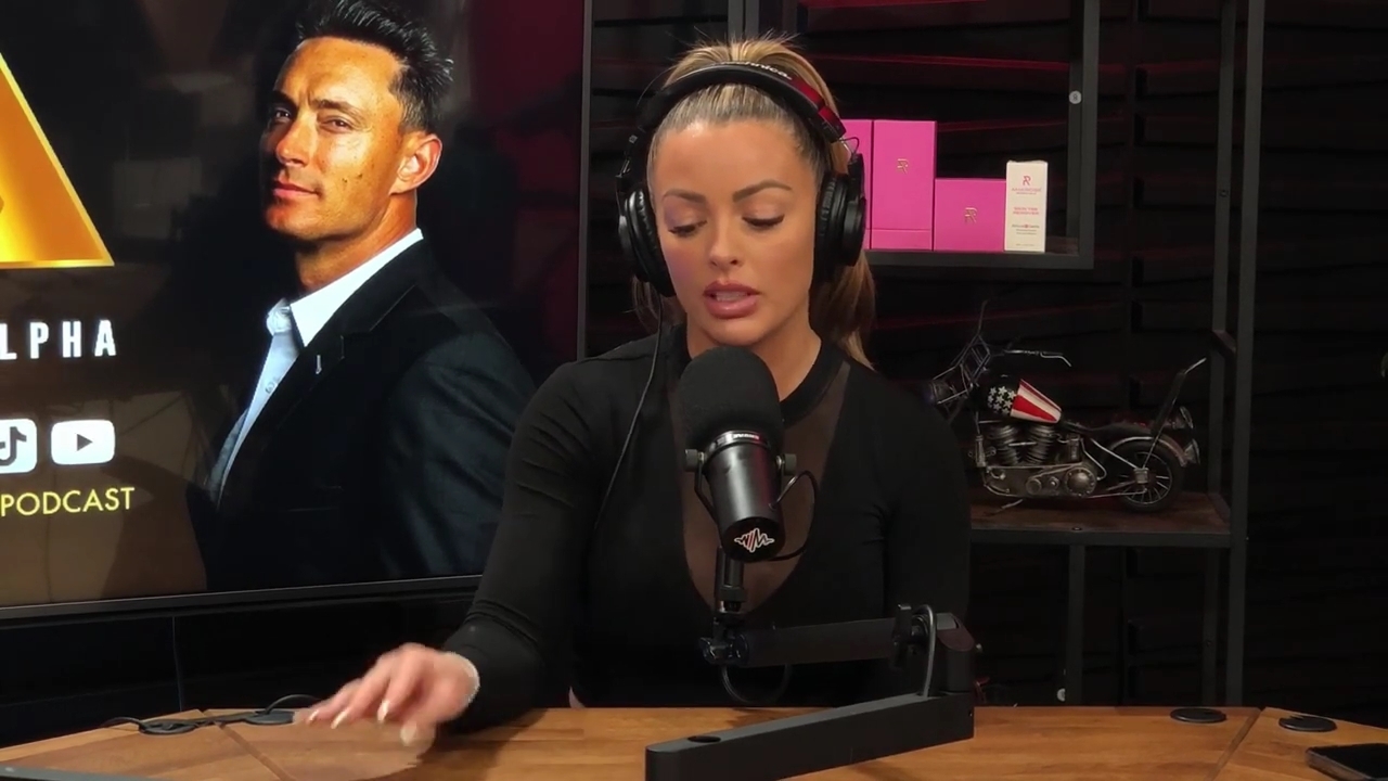 x2mate_com-Ep_14_-_Power_Alphas_Podcast__Super_Bowl2C_Taylor_Swift2C_Travis_Kelce___Mandy_Rose__mp43400.jpg