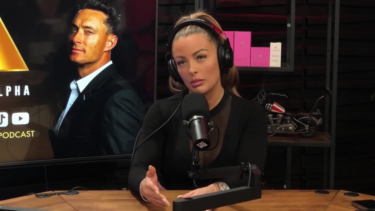 x2mate_com-Ep_14_-_Power_Alphas_Podcast__Super_Bowl2C_Taylor_Swift2C_Travis_Kelce___Mandy_Rose__mp43461.jpg