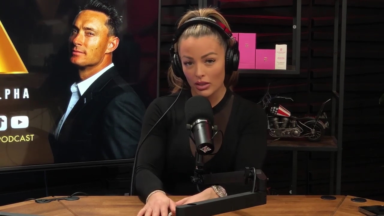 x2mate_com-Ep_14_-_Power_Alphas_Podcast__Super_Bowl2C_Taylor_Swift2C_Travis_Kelce___Mandy_Rose__mp43474.jpg