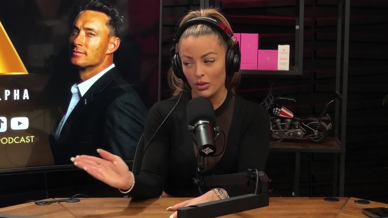 x2mate_com-Ep_14_-_Power_Alphas_Podcast__Super_Bowl2C_Taylor_Swift2C_Travis_Kelce___Mandy_Rose__mp43475.jpg