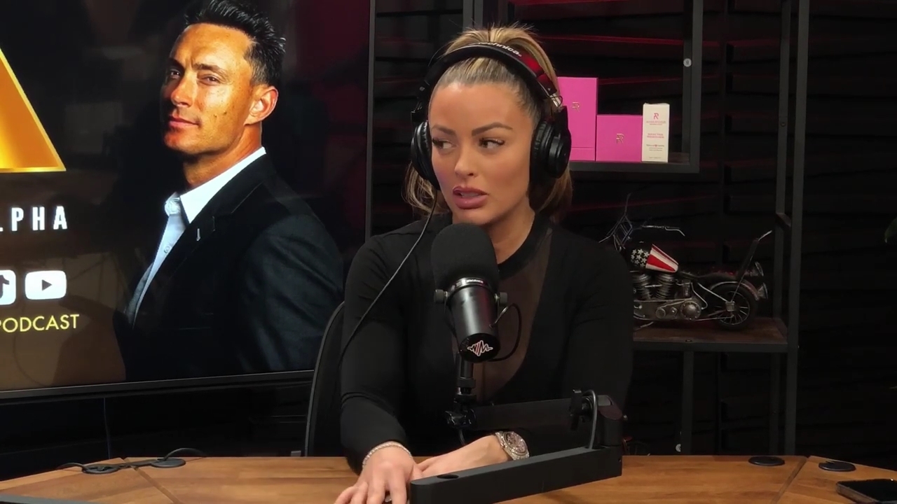 x2mate_com-Ep_14_-_Power_Alphas_Podcast__Super_Bowl2C_Taylor_Swift2C_Travis_Kelce___Mandy_Rose__mp43489.jpg