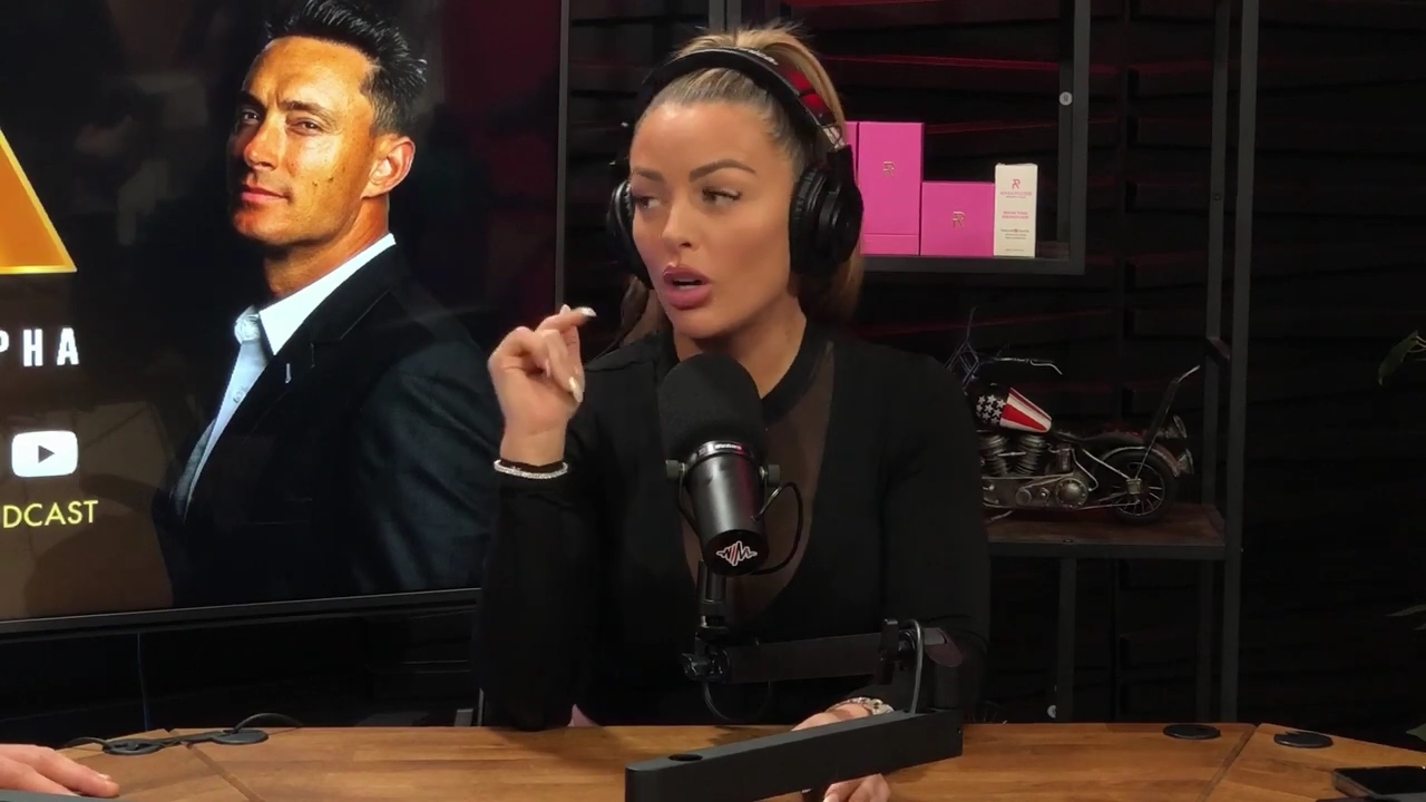x2mate_com-Ep_14_-_Power_Alphas_Podcast__Super_Bowl2C_Taylor_Swift2C_Travis_Kelce___Mandy_Rose__mp43797.jpg