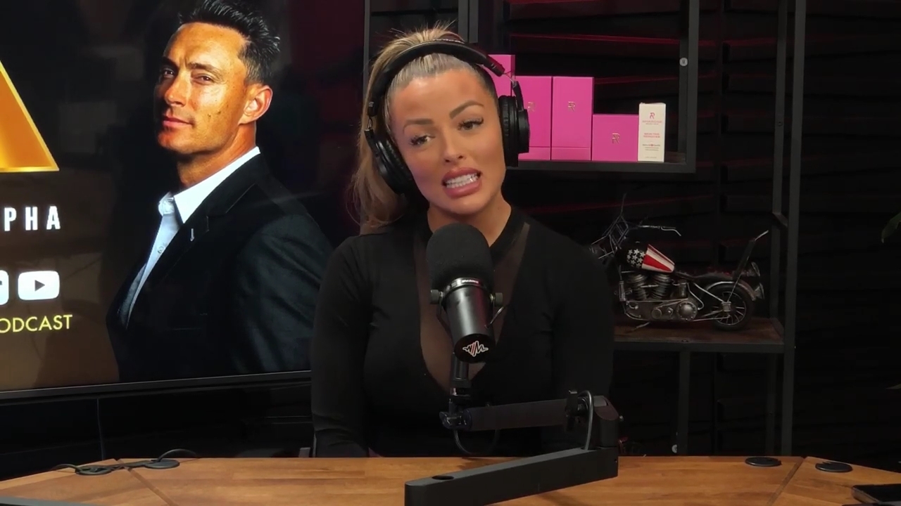x2mate_com-Ep_14_-_Power_Alphas_Podcast__Super_Bowl2C_Taylor_Swift2C_Travis_Kelce___Mandy_Rose__mp44065.jpg