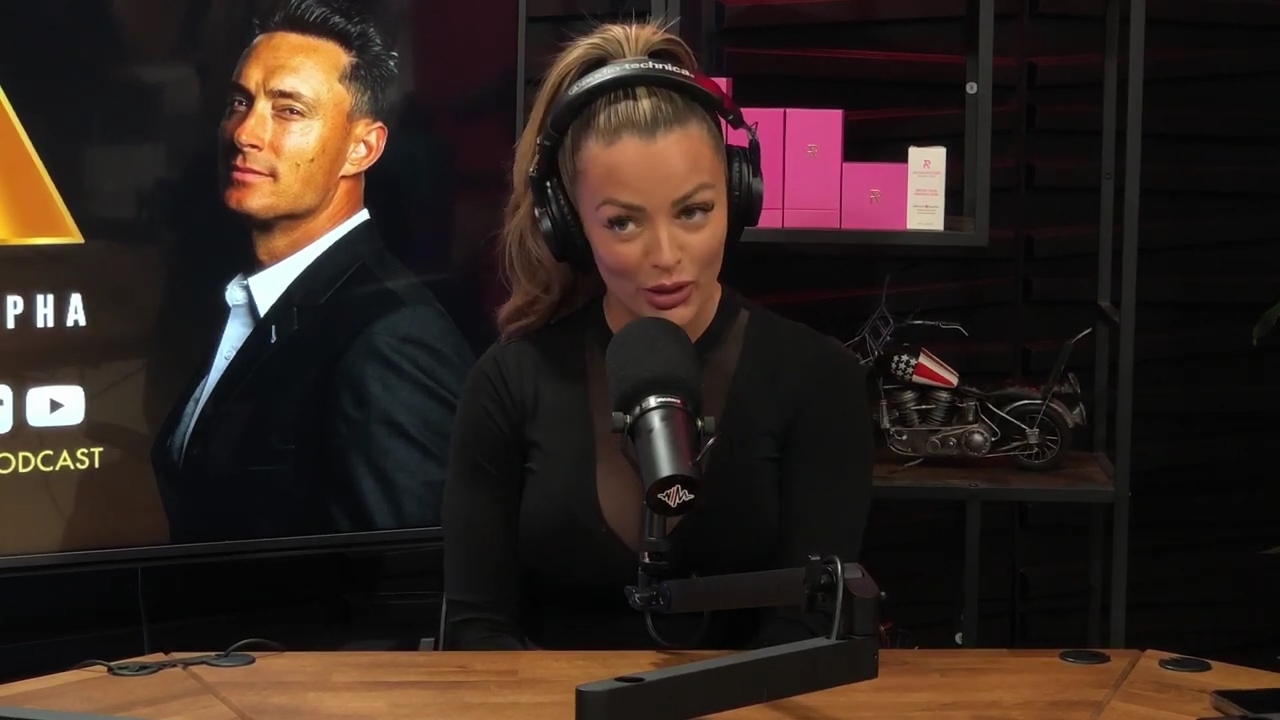 x2mate_com-Ep_14_-_Power_Alphas_Podcast__Super_Bowl2C_Taylor_Swift2C_Travis_Kelce___Mandy_Rose__mp44066.jpg