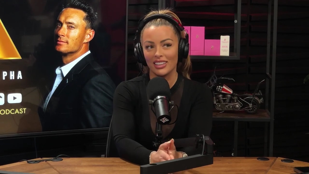 x2mate_com-Ep_14_-_Power_Alphas_Podcast__Super_Bowl2C_Taylor_Swift2C_Travis_Kelce___Mandy_Rose__mp44088.jpg