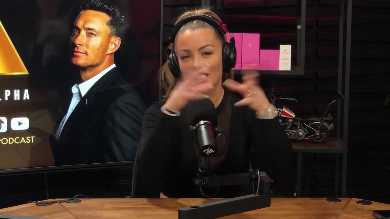 x2mate_com-Ep_14_-_Power_Alphas_Podcast__Super_Bowl2C_Taylor_Swift2C_Travis_Kelce___Mandy_Rose__mp44104.jpg