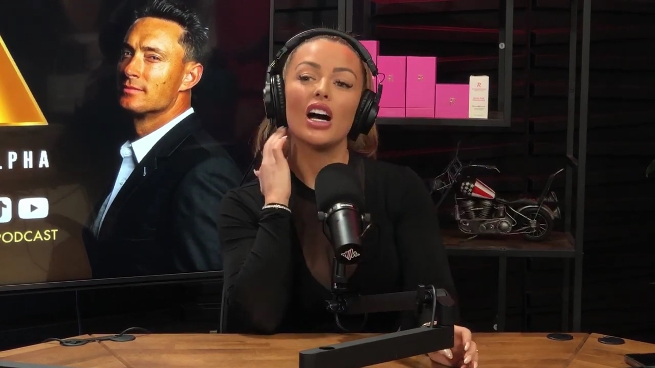 x2mate_com-Ep_14_-_Power_Alphas_Podcast__Super_Bowl2C_Taylor_Swift2C_Travis_Kelce___Mandy_Rose__mp44106.jpg