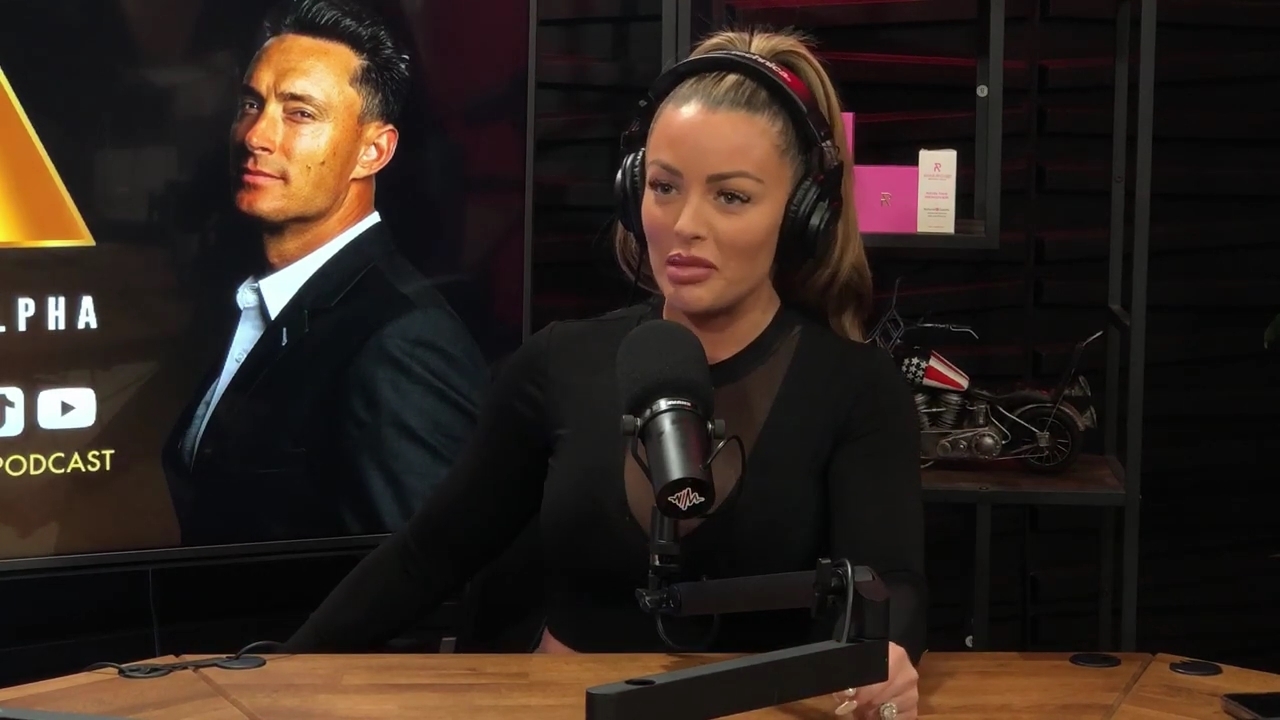 x2mate_com-Ep_14_-_Power_Alphas_Podcast__Super_Bowl2C_Taylor_Swift2C_Travis_Kelce___Mandy_Rose__mp44120.jpg