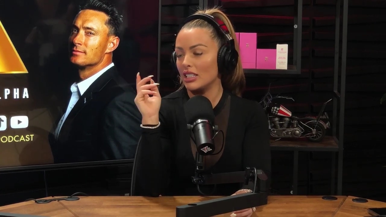 x2mate_com-Ep_14_-_Power_Alphas_Podcast__Super_Bowl2C_Taylor_Swift2C_Travis_Kelce___Mandy_Rose__mp44136.jpg