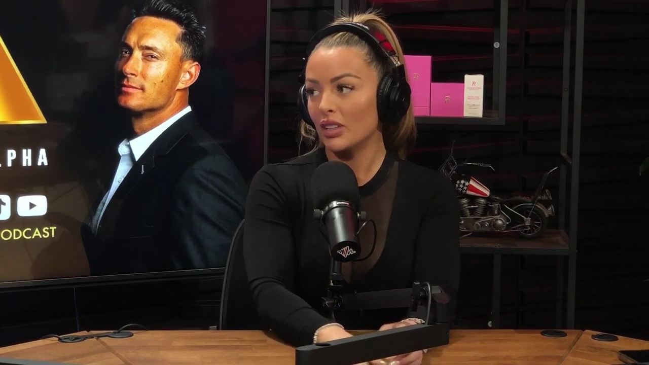 x2mate_com-Ep_14_-_Power_Alphas_Podcast__Super_Bowl2C_Taylor_Swift2C_Travis_Kelce___Mandy_Rose__mp44140.jpg
